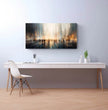 Surreales Panoramabild: Stadtlandschaft mit Silhouettenfiguren - posterfolio.de