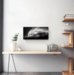 Erlebe die Faszination der Natur - Panoramabild einer mächtigen Meereswelle! - posterfolio.de
