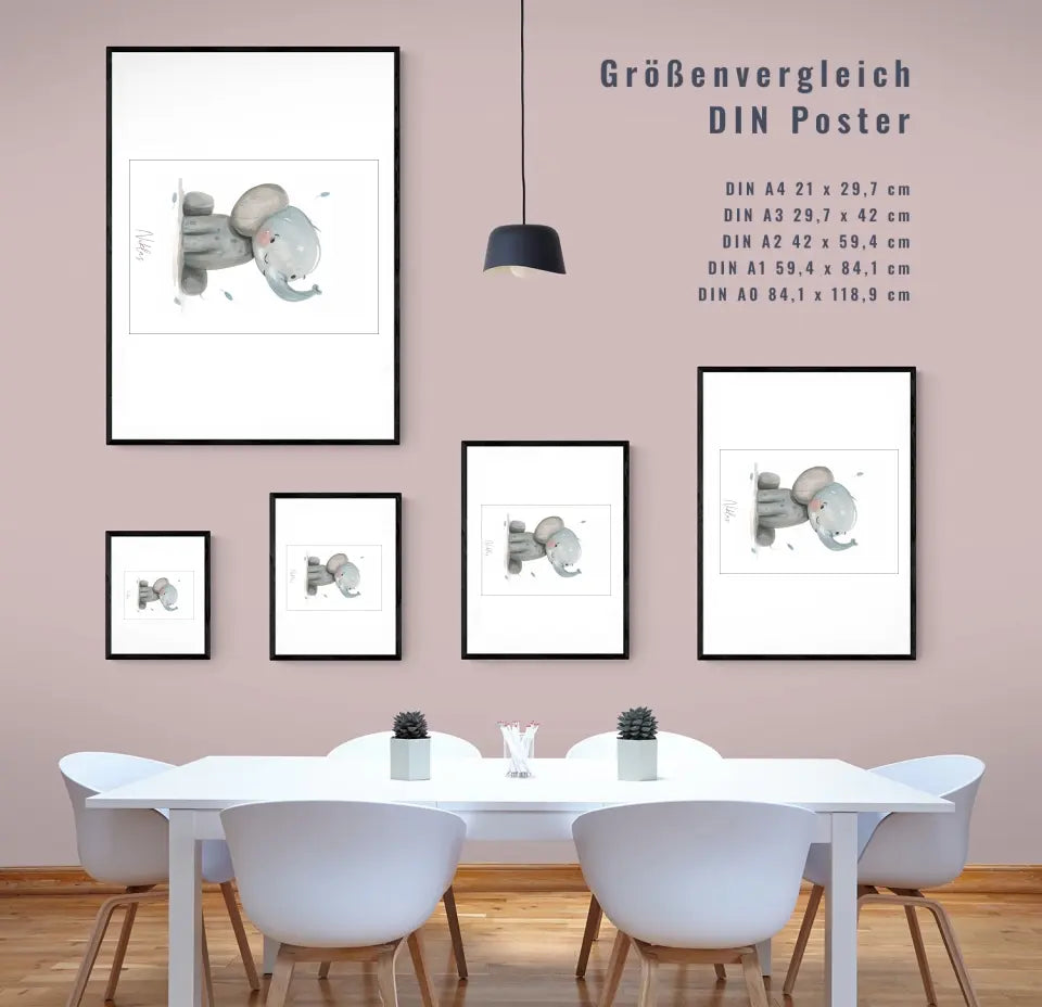 Liebenswertes Elefantenbaby: Dein personalisiertes Poster für pure Freude!