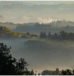 Toskana Wandbild: Sanfte Hügel und Nebelmorgen bei San Gimignano