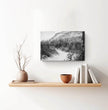 Bretagne Wandbild: Zeitlose Strandlandschaft in Schwarz-Weiß - posterfolio.de