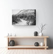 Bretagne Wandbild: Zeitlose Strandlandschaft in Schwarz-Weiß - posterfolio.de