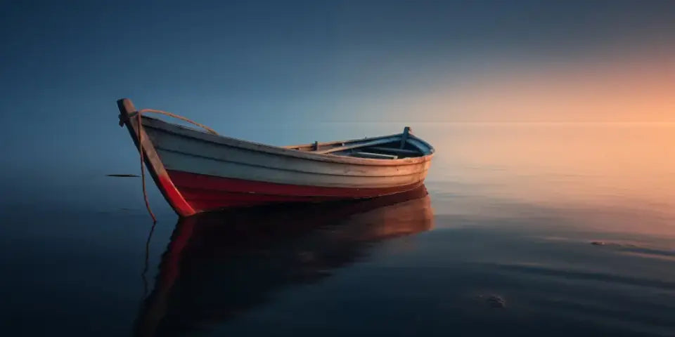 Panorama Wandbild: Einsames Boot im Sonnenuntergang