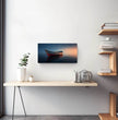 Panorama Wandbild: Einsames Boot im Sonnenuntergang - posterfolio.de