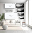 Panorama Wandbild: Zeitloser Leuchtturm an einem ruhigen Meer - posterfolio.de