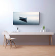 Sanfte Stille “Holzboot” – Dein beruhigendes Panoramabild für deine Wand - posterfolio.de