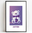 Fröhlicher Eisbär: Dein personalisiertes Poster für winterliche Gemütlichkeit! - posterfolio.de
