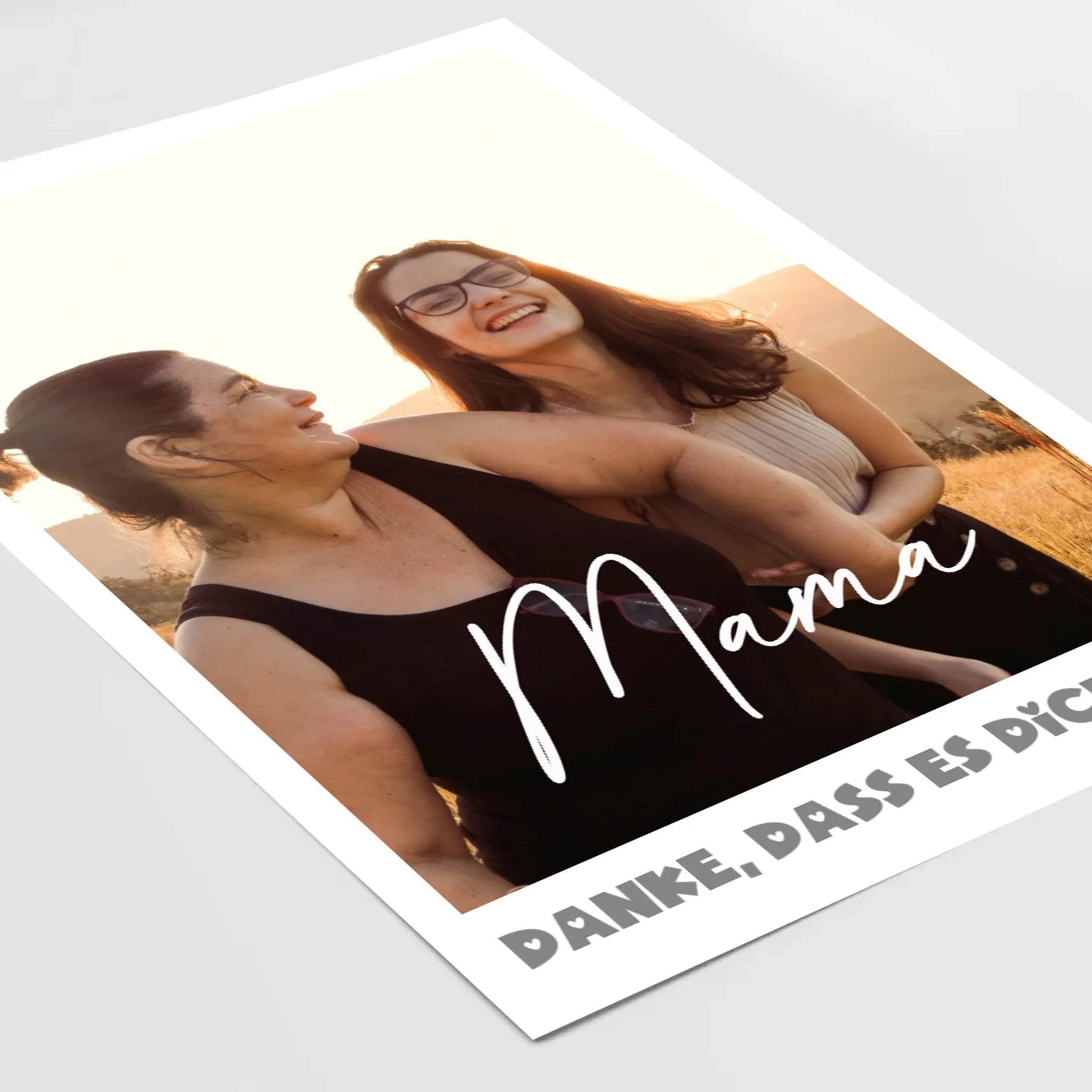 Einzigartiges Geschenk: Personalisiertes Poster mit Foto - Danke Mama - posterfolio.de
